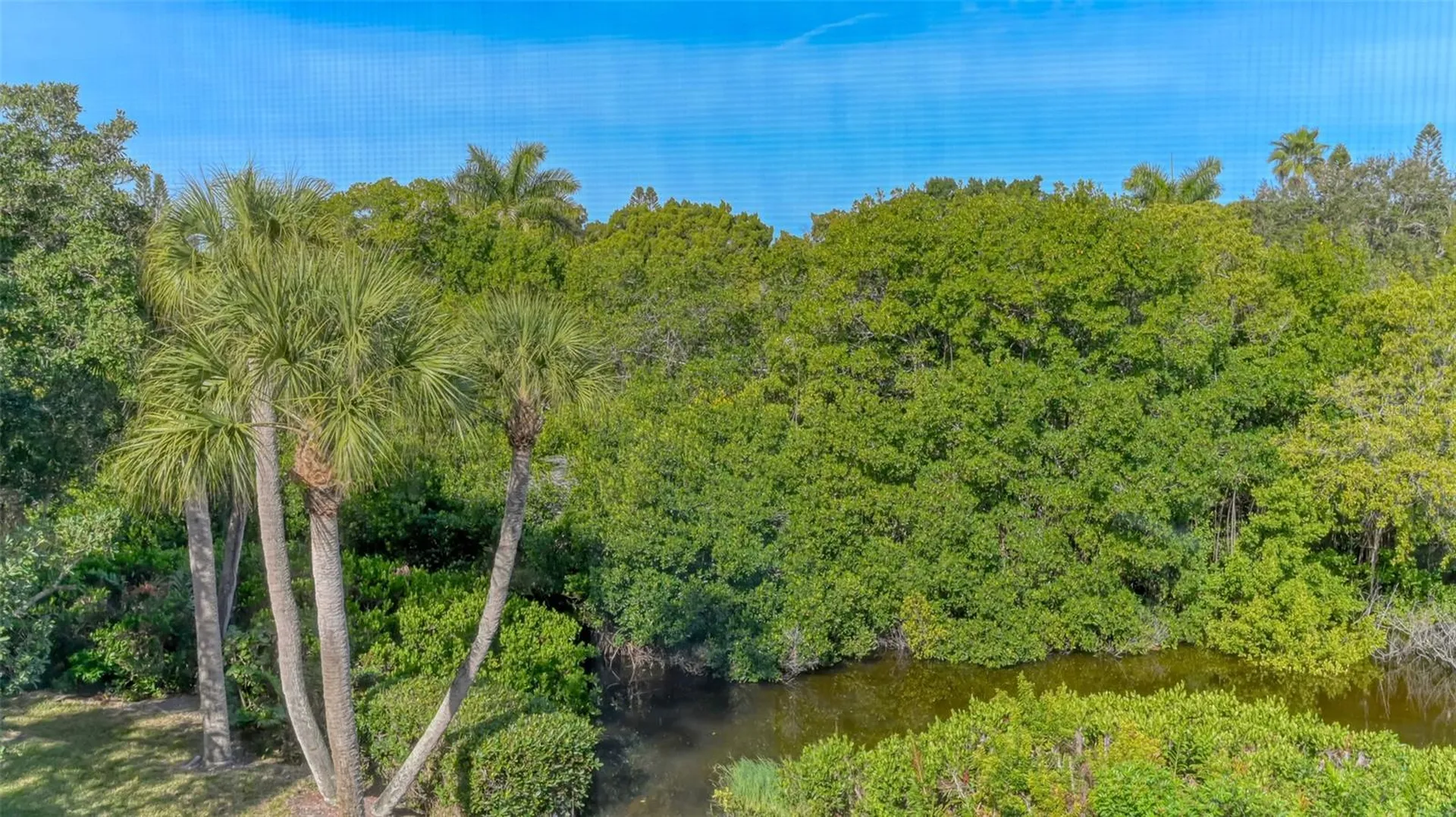 225 Hourglass Way Sarasota FL 34242