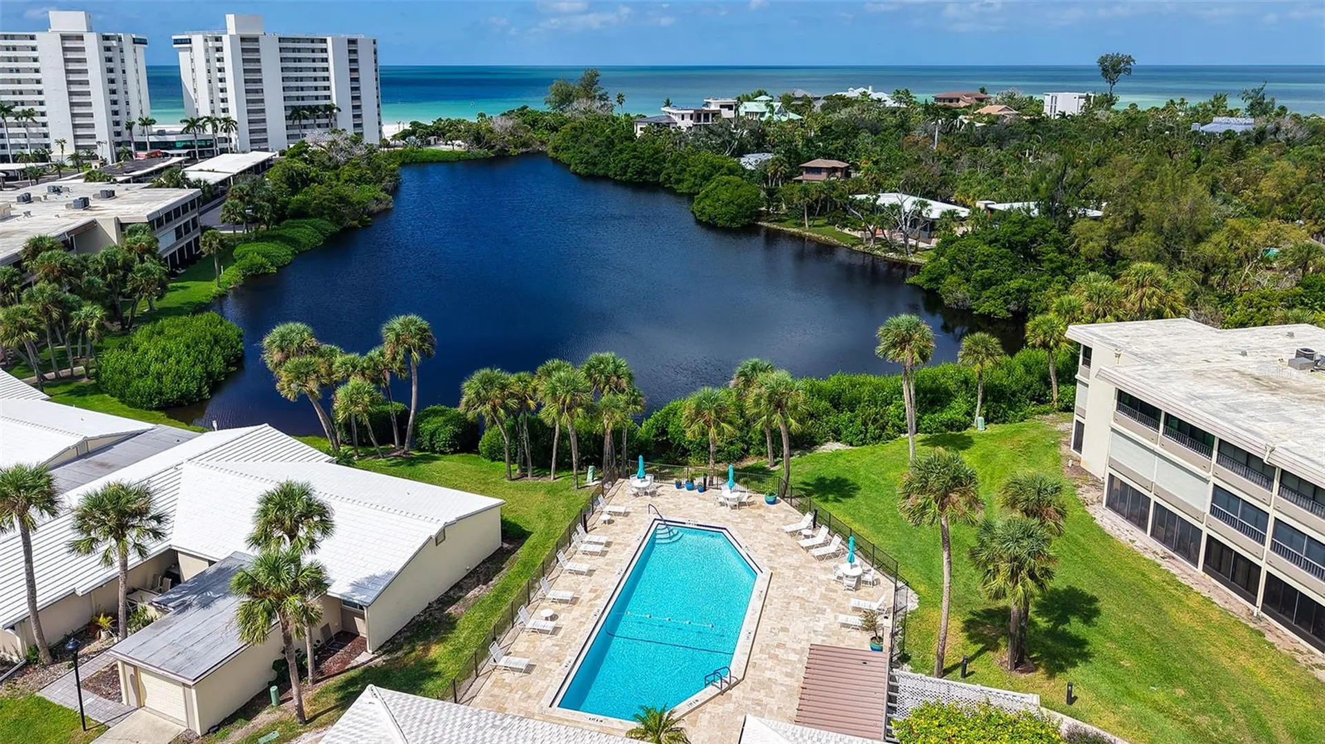 225 Hourglass Way Sarasota FL 34242