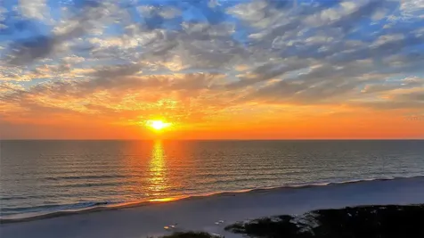 225 Hourglass Way Sarasota FL 34242