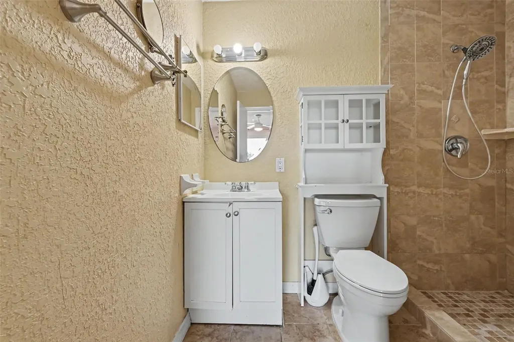7322 Stone Haven Court N Pinellas Park FL 33781