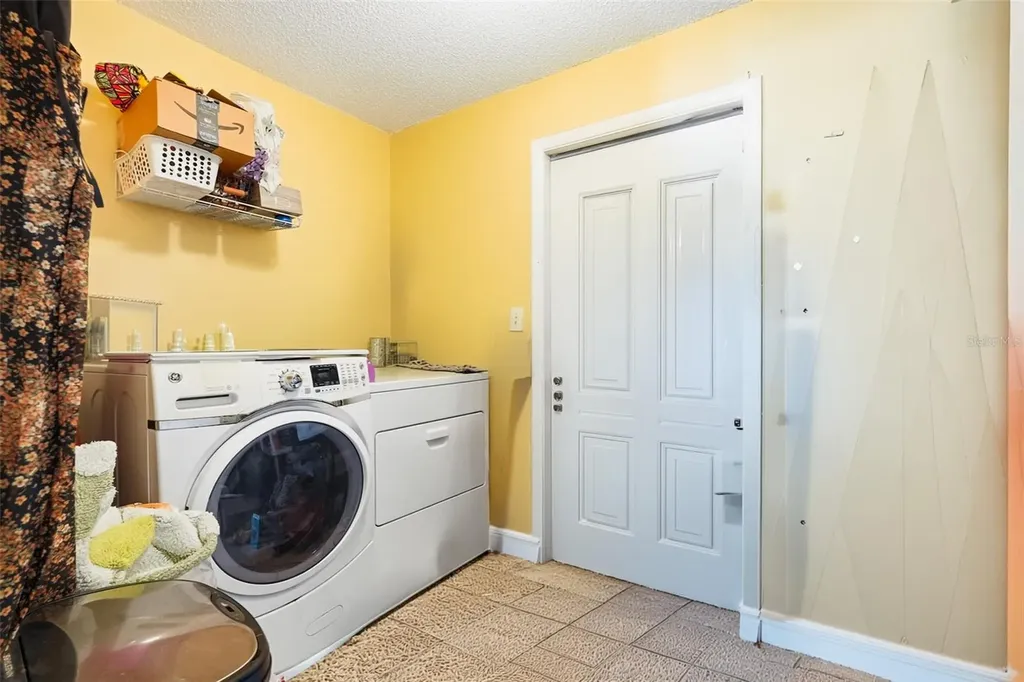 7322 Stone Haven Court N Pinellas Park FL 33781