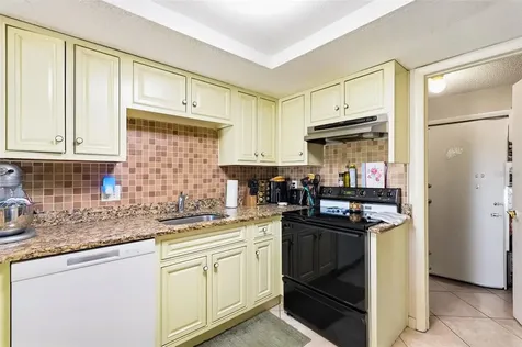 7322 Stone Haven Court N Pinellas Park FL 33781
