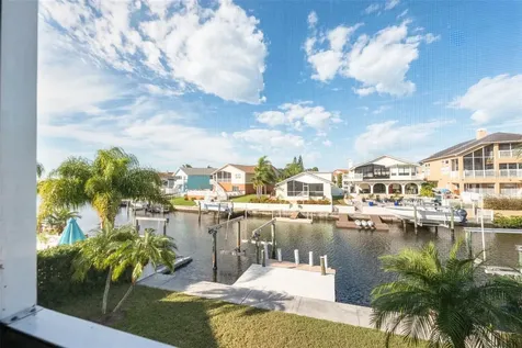 6225 Bayside Drive New Port Richey FL 34652
