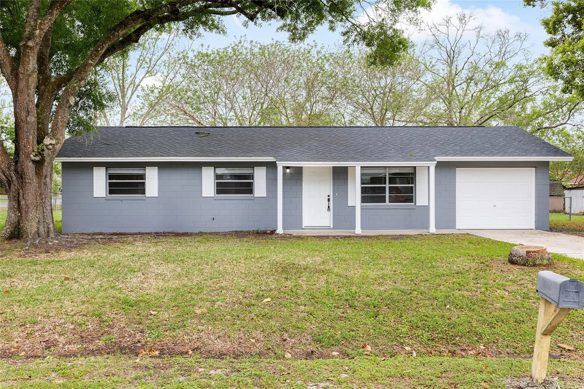 1912 NE 52nd Street Ocala FL 34479
