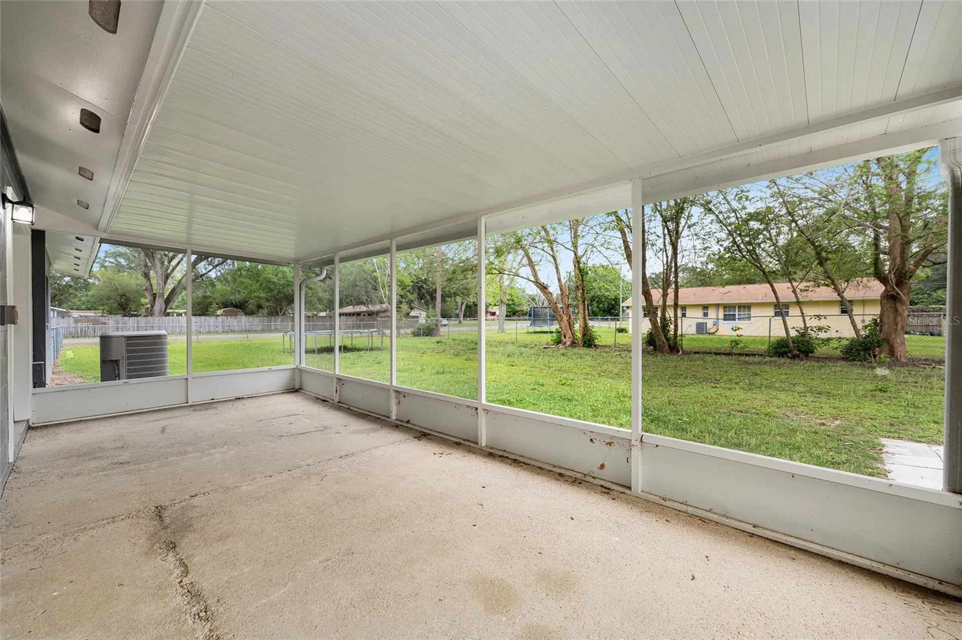 1912 NE 52nd Street Ocala FL 34479