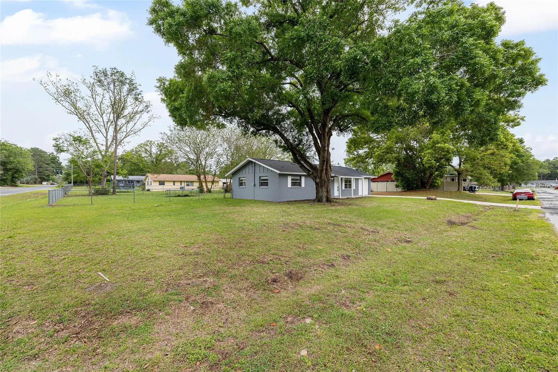 1912 NE 52nd Street Ocala FL 34479