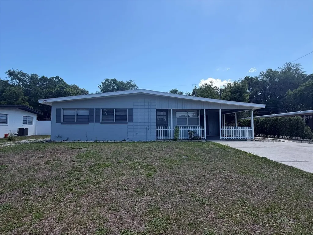 135 Pinecrest Drive Sanford FL 32773