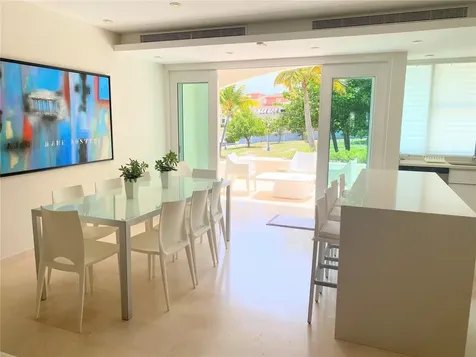 14 Peninsula De San Juan Street Humacao PR 00791