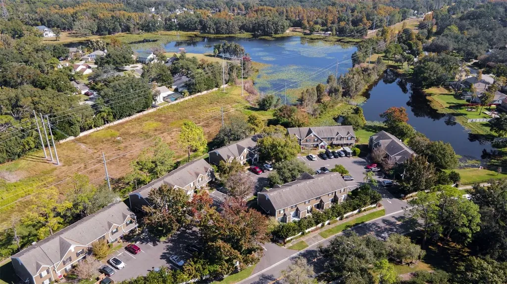 16545 Lake Brigadoon Circle Tampa FL 33618