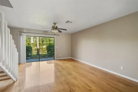 16545 Lake Brigadoon Circle Tampa FL 33618