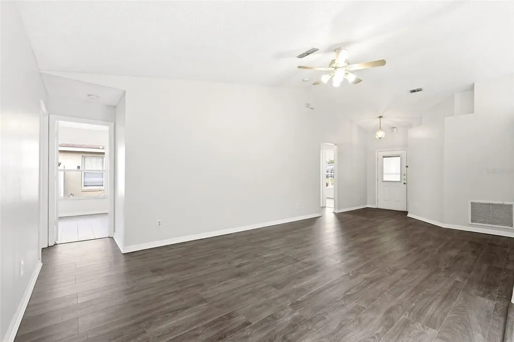 4518 Alaqua Trail Kissimmee FL 34746