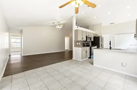 4518 Alaqua Trail Kissimmee FL 34746