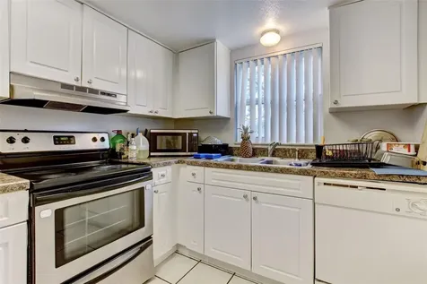9908 Sweepstakes Lane Orlando FL 32837