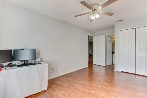 9908 Sweepstakes Lane Orlando FL 32837