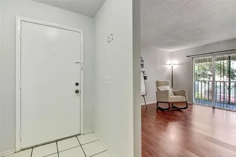 9908 Sweepstakes Lane Orlando FL 32837