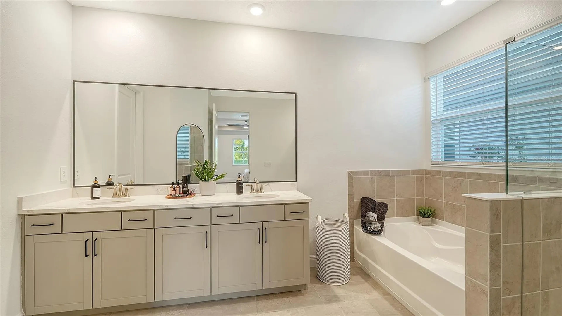 17732 Barley Drive Bradenton FL 34211