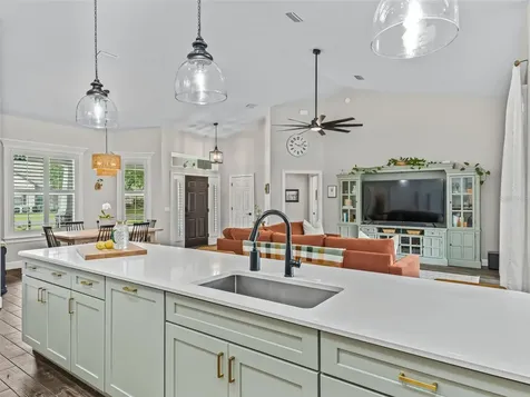 3923 SE 22nd Street Ocala FL 34471