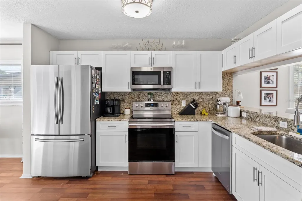 3323 W Pine Street Tampa FL 33607