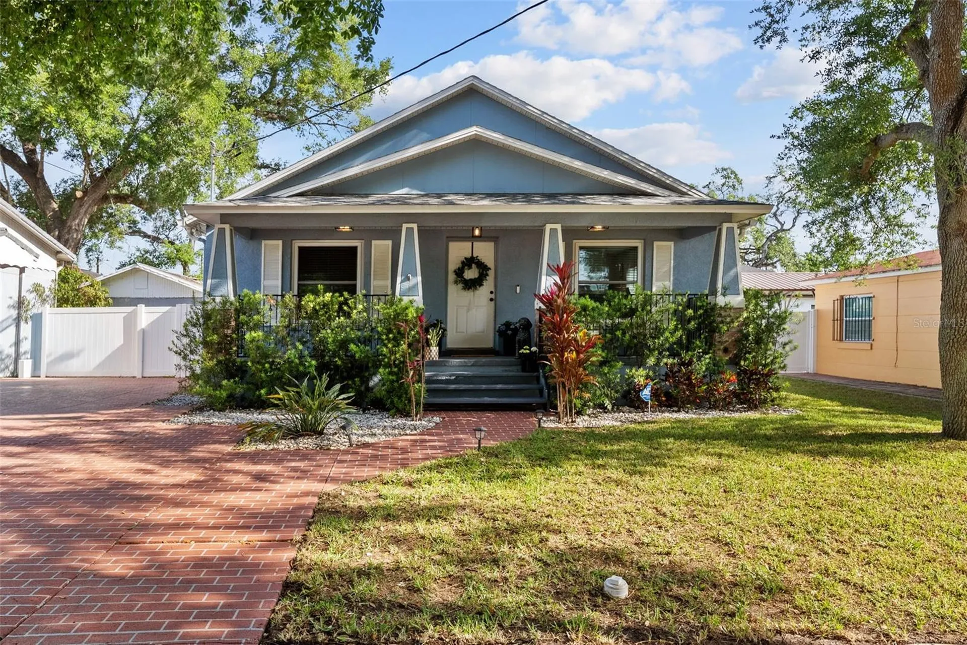 3323 W Pine Street Tampa FL 33607