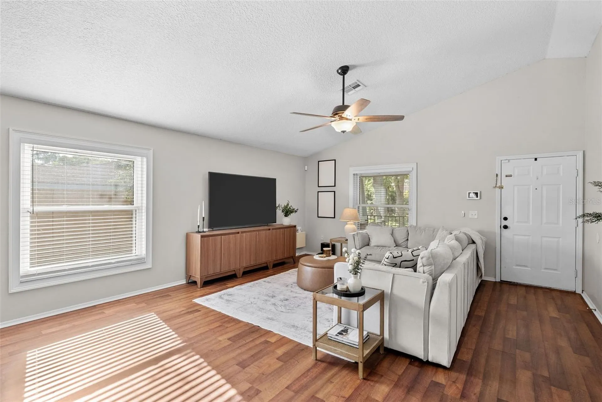 3323 W Pine Street Tampa FL 33607