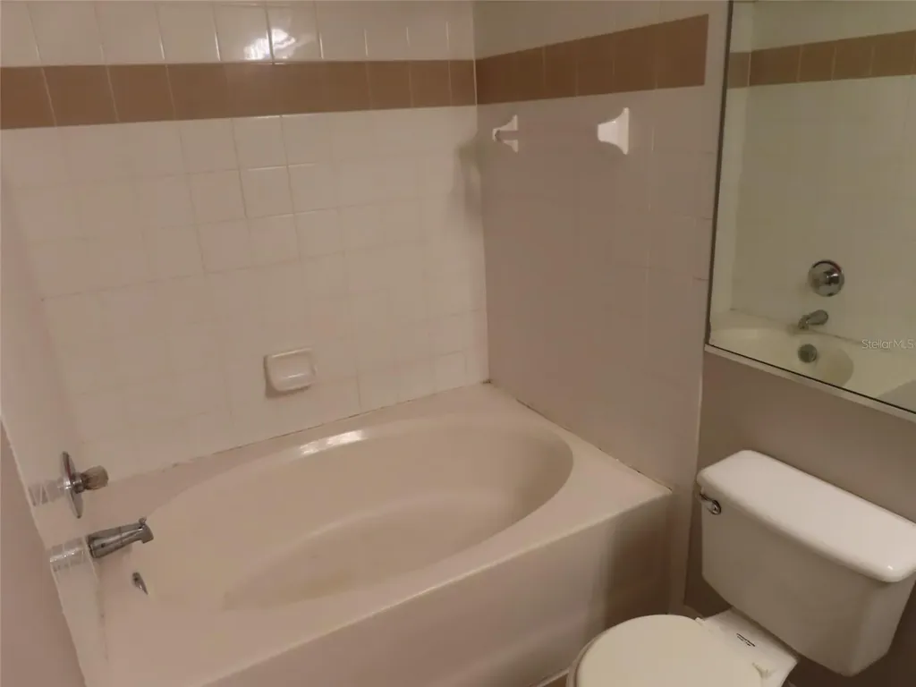 5608 Pinnacle Heights Circle Tampa FL 33624