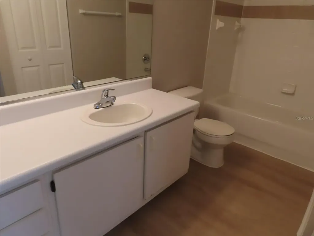 5608 Pinnacle Heights Circle Tampa FL 33624