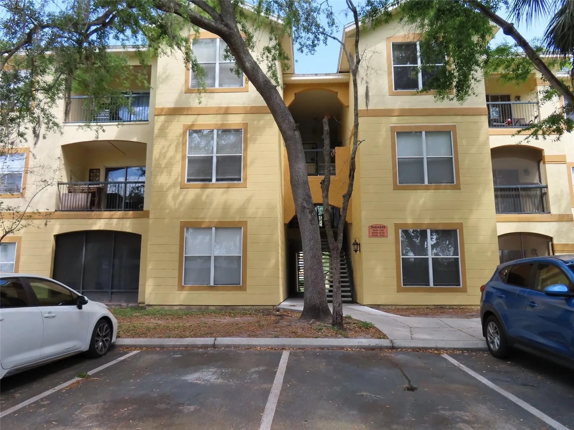 5608 Pinnacle Heights Circle Tampa FL 33624
