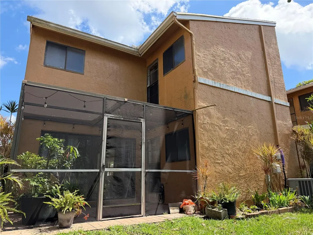 8091 NW 71st Court Tamarac FL 33321