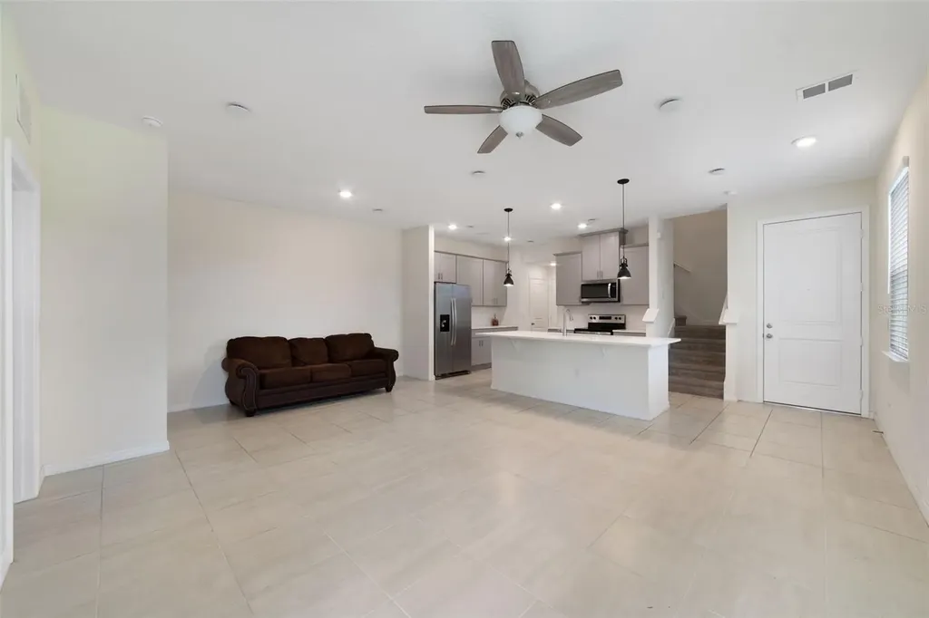 4371 Creek Cove Lane Kissimmee FL 34744