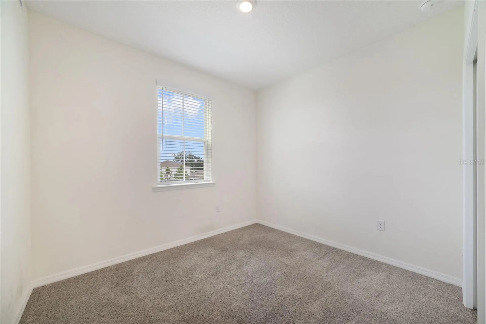 4371 Creek Cove Lane Kissimmee FL 34744