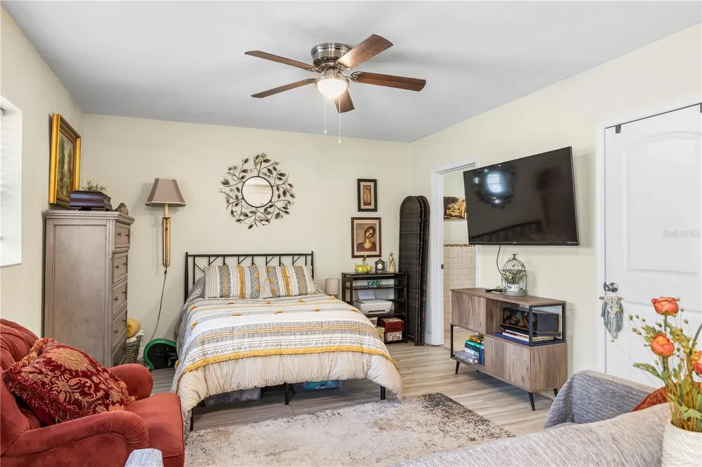 7001 Twelve Oaks Boulevard Tampa FL 33634