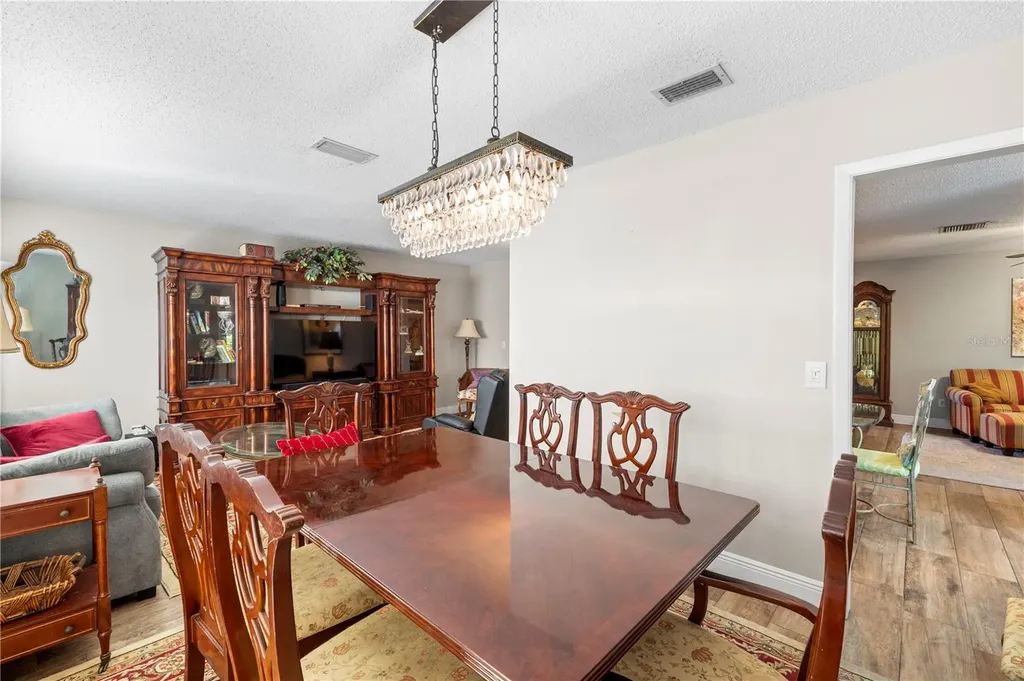 7001 Twelve Oaks Boulevard Tampa FL 33634
