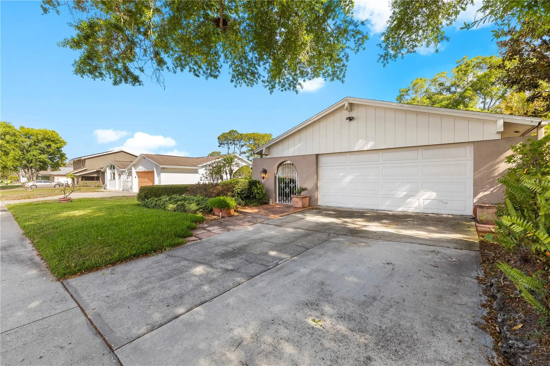 7001 Twelve Oaks Boulevard Tampa FL 33634
