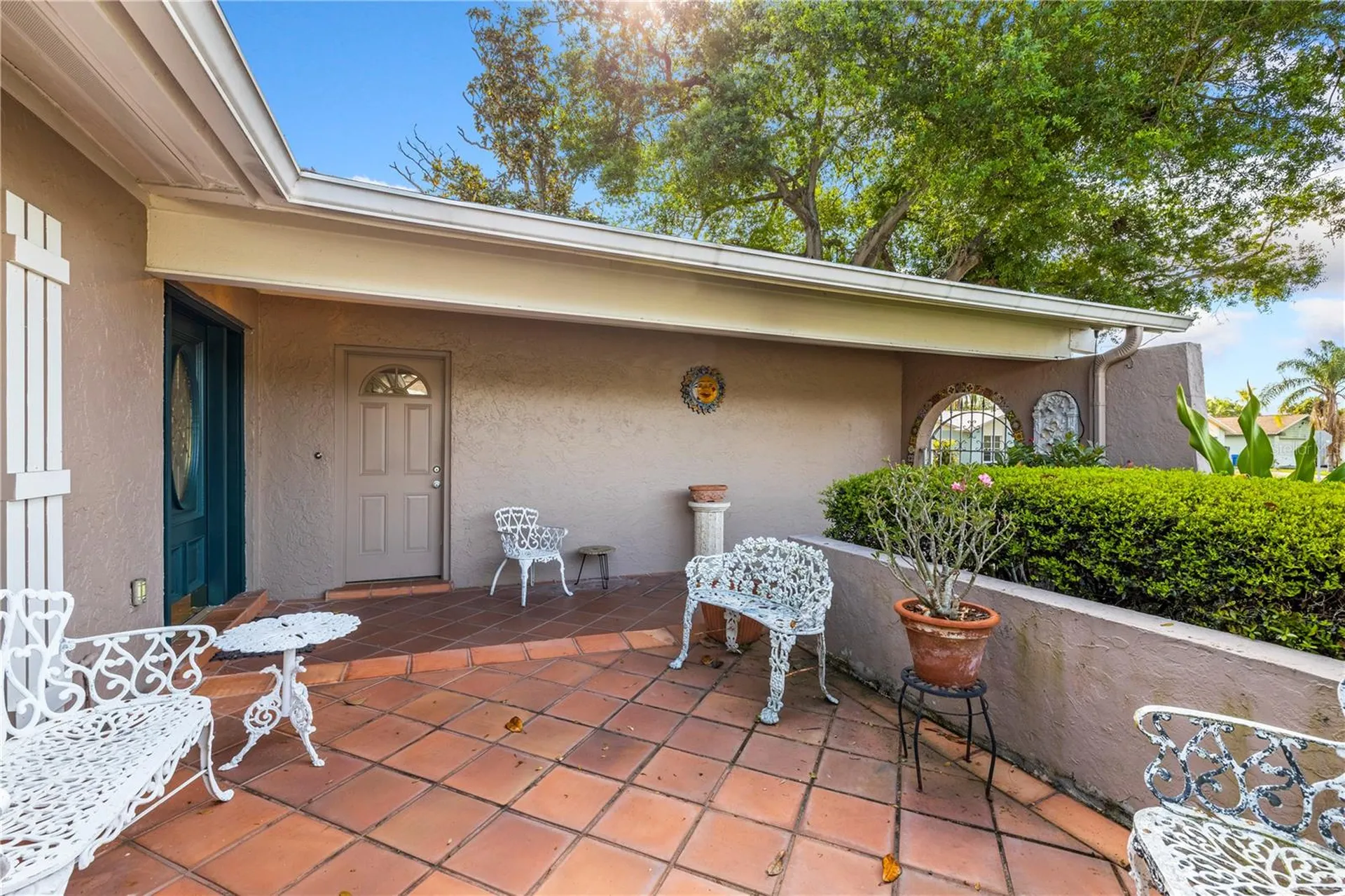 7001 Twelve Oaks Boulevard Tampa FL 33634