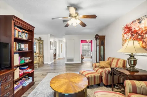 7001 Twelve Oaks Boulevard Tampa FL 33634