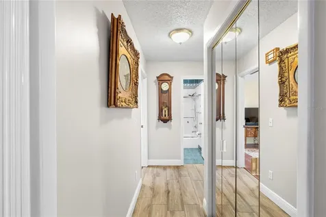 7001 Twelve Oaks Boulevard Tampa FL 33634
