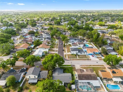 7001 Twelve Oaks Boulevard Tampa FL 33634