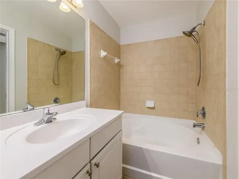 112 Beach Haven Lane Tampa FL 33609
