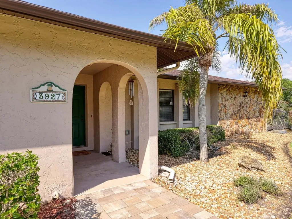 3927 Desoto Road Sarasota FL 34235