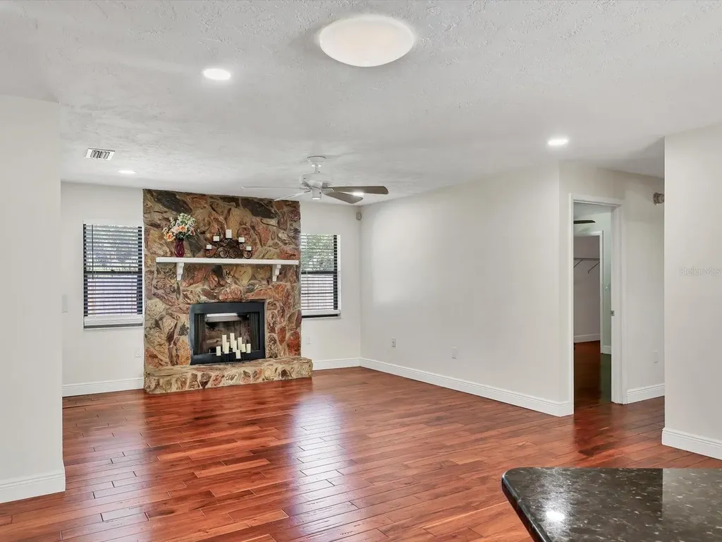 3927 Desoto Road Sarasota FL 34235