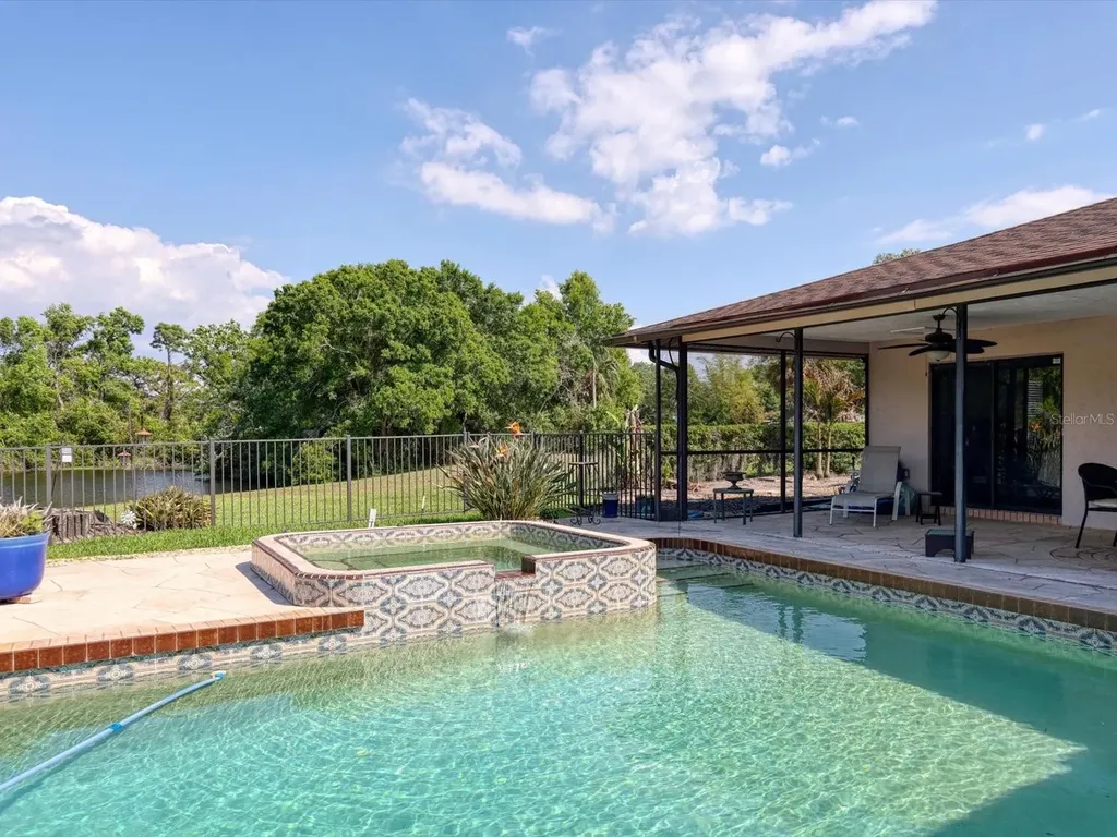 3927 Desoto Road Sarasota FL 34235