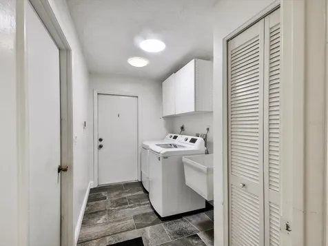 3927 Desoto Road Sarasota FL 34235