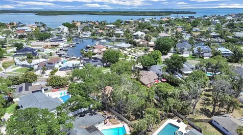 5438 Bayou Grande Boulevard NE St Petersburg FL 33703