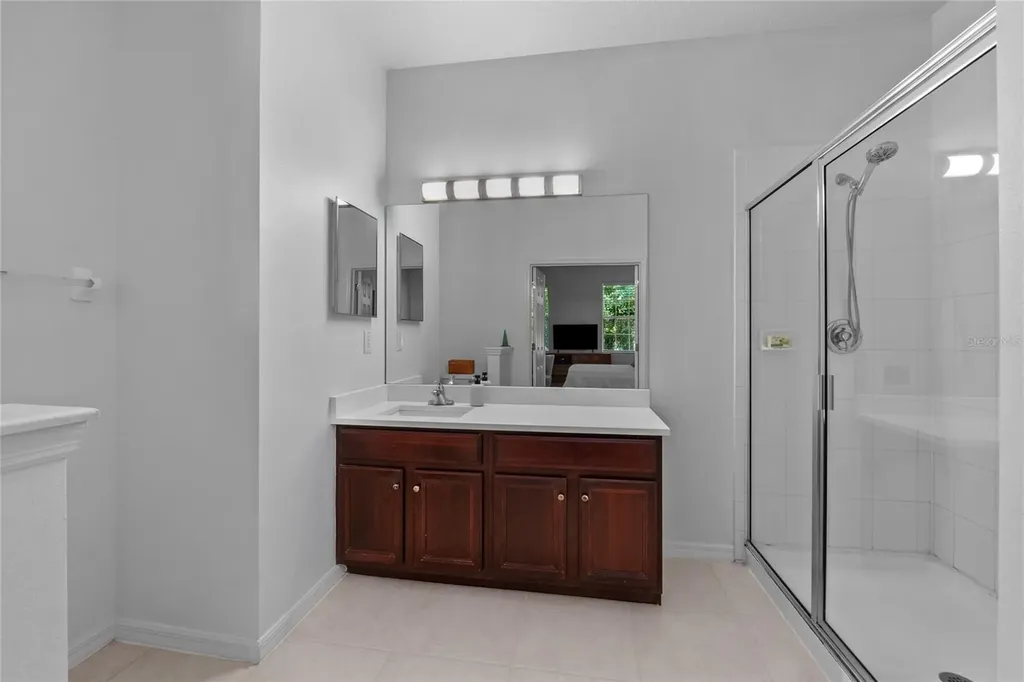 9410 Georgian Park Lane Tampa FL 33626