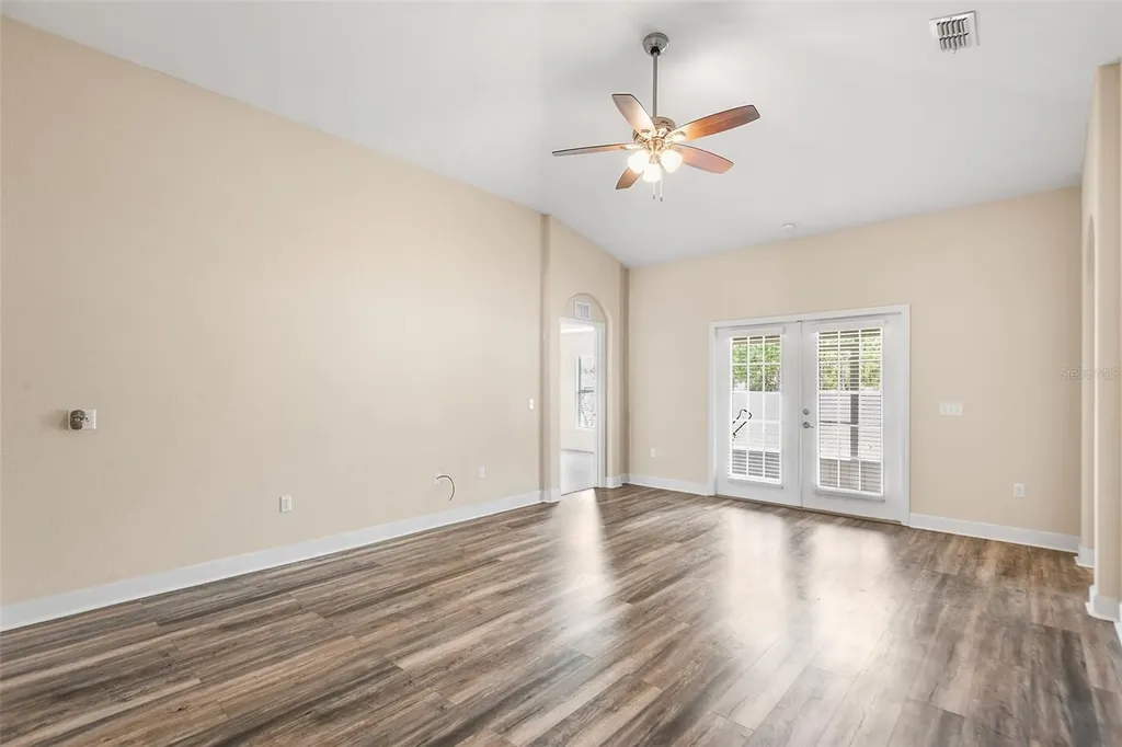 2037 Lakeridge Drive Winter Haven FL 33881