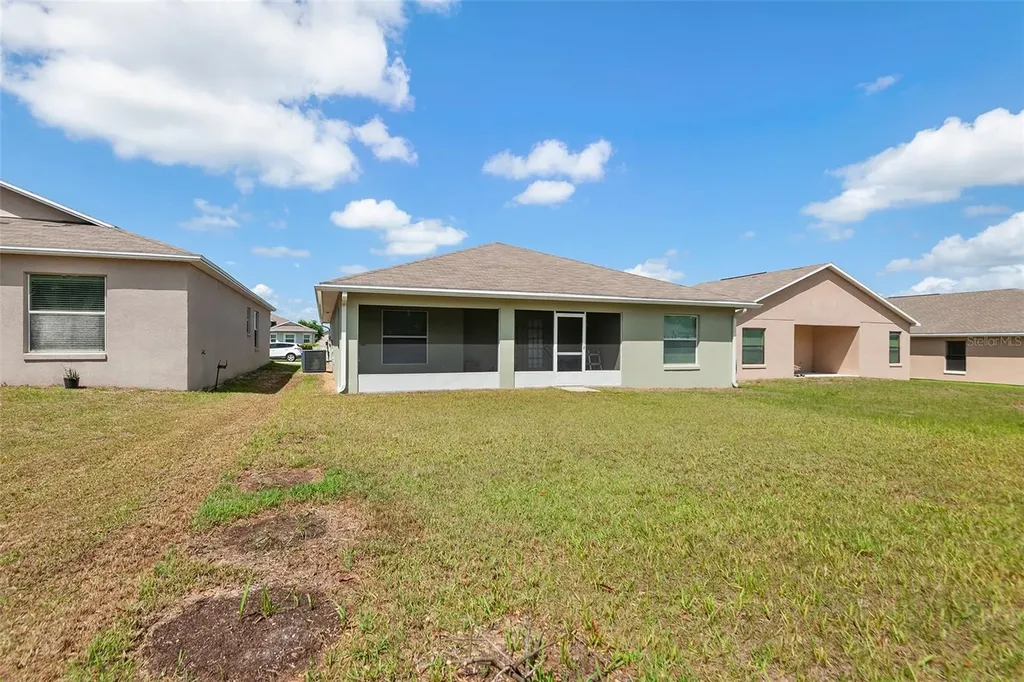 2037 Lakeridge Drive Winter Haven FL 33881