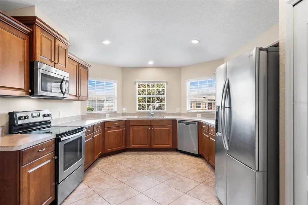2037 Lakeridge Drive Winter Haven FL 33881