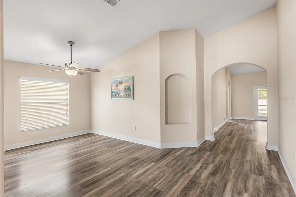 2037 Lakeridge Drive Winter Haven FL 33881