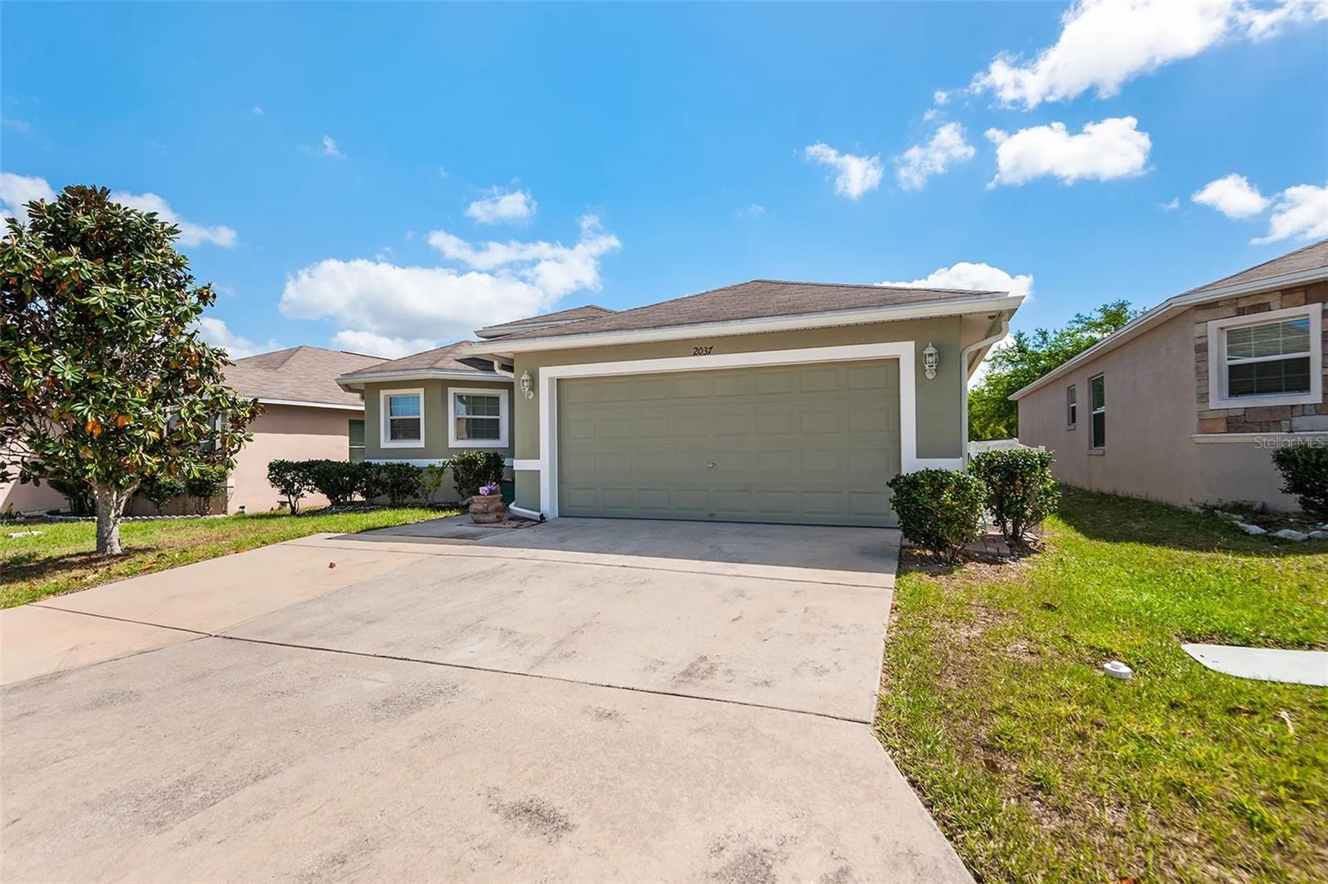 2037 Lakeridge Drive Winter Haven FL 33881