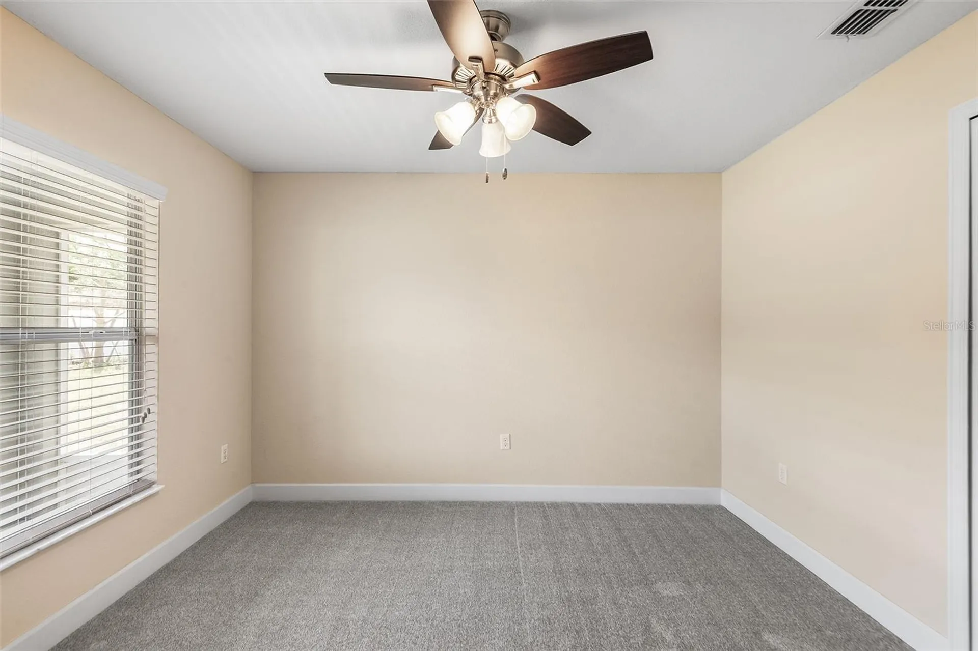 2037 Lakeridge Drive Winter Haven FL 33881